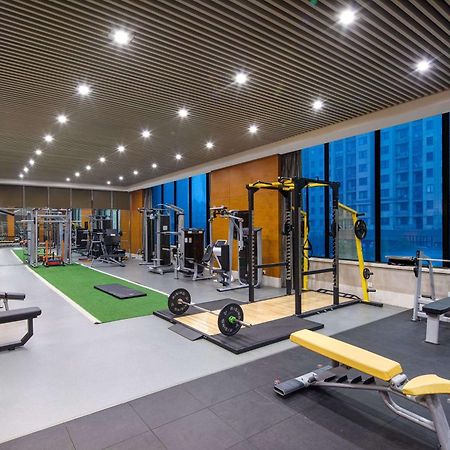Wyndham Xinyang Downtown Hotel Екстериор снимка